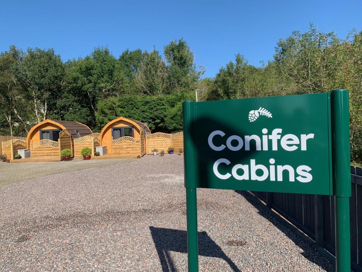 Conifer Cabins Fort William Esterno foto