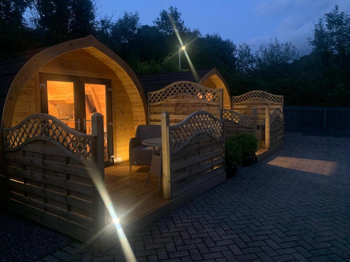 Conifer Cabins Fort William Esterno foto