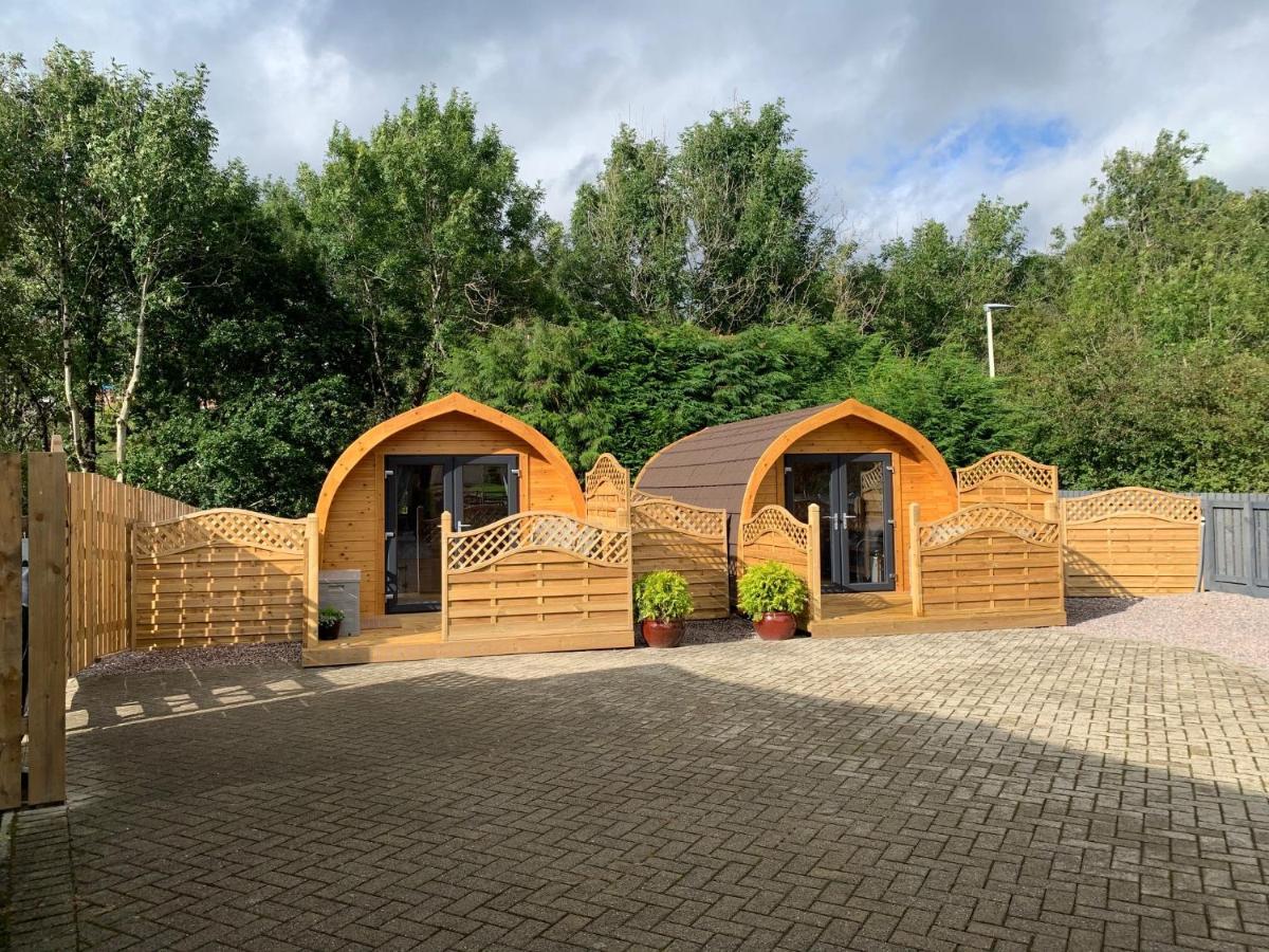 Conifer Cabins Fort William Esterno foto