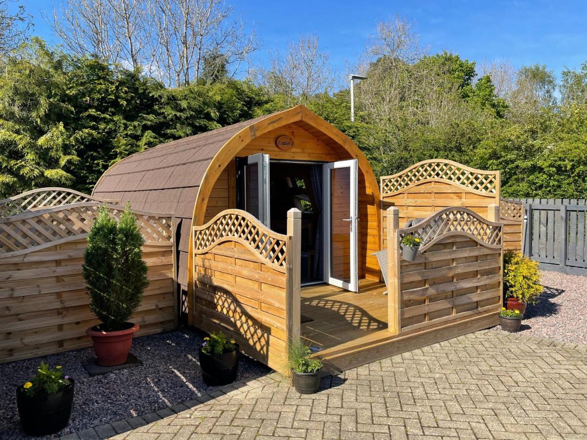Conifer Cabins Fort William Esterno foto